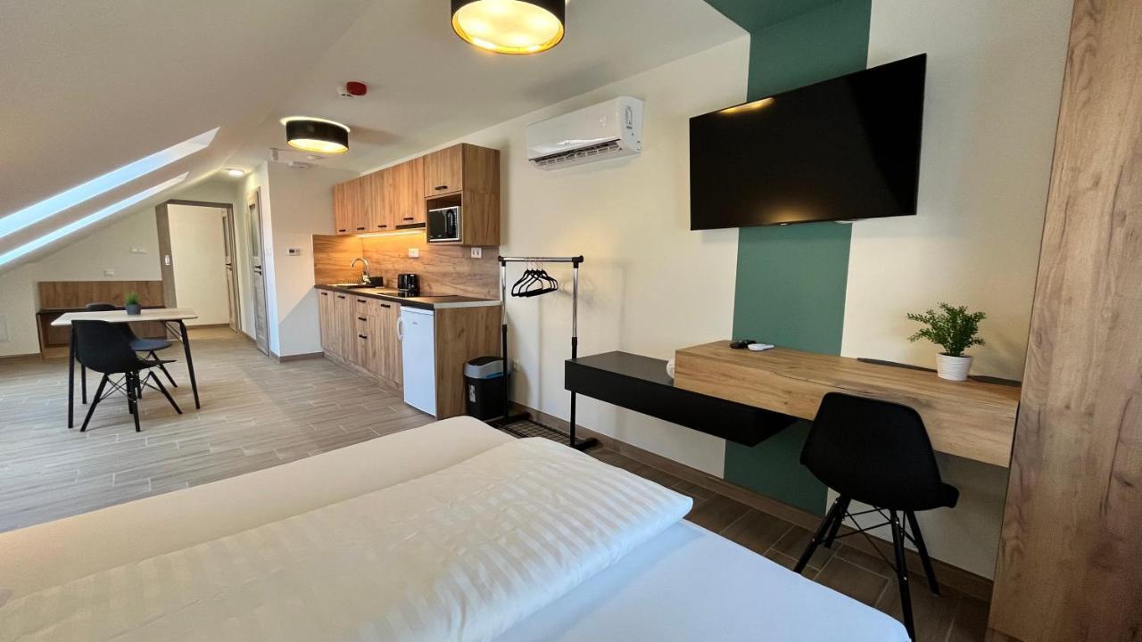 Rezidex Apartmanhaz セゲド エクステリア 写真