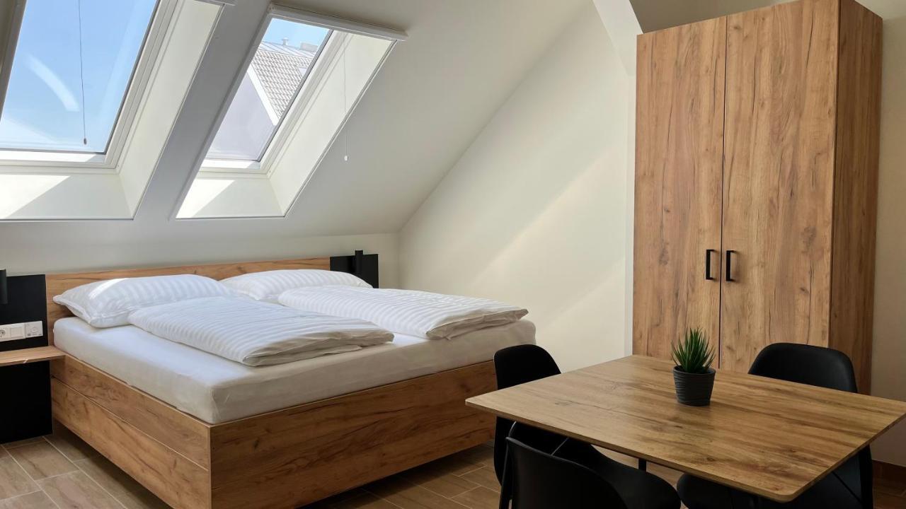Rezidex Apartmanhaz セゲド エクステリア 写真